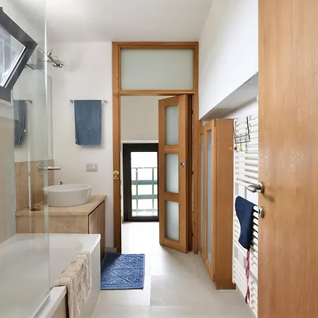 Dream In The Sky Apartment